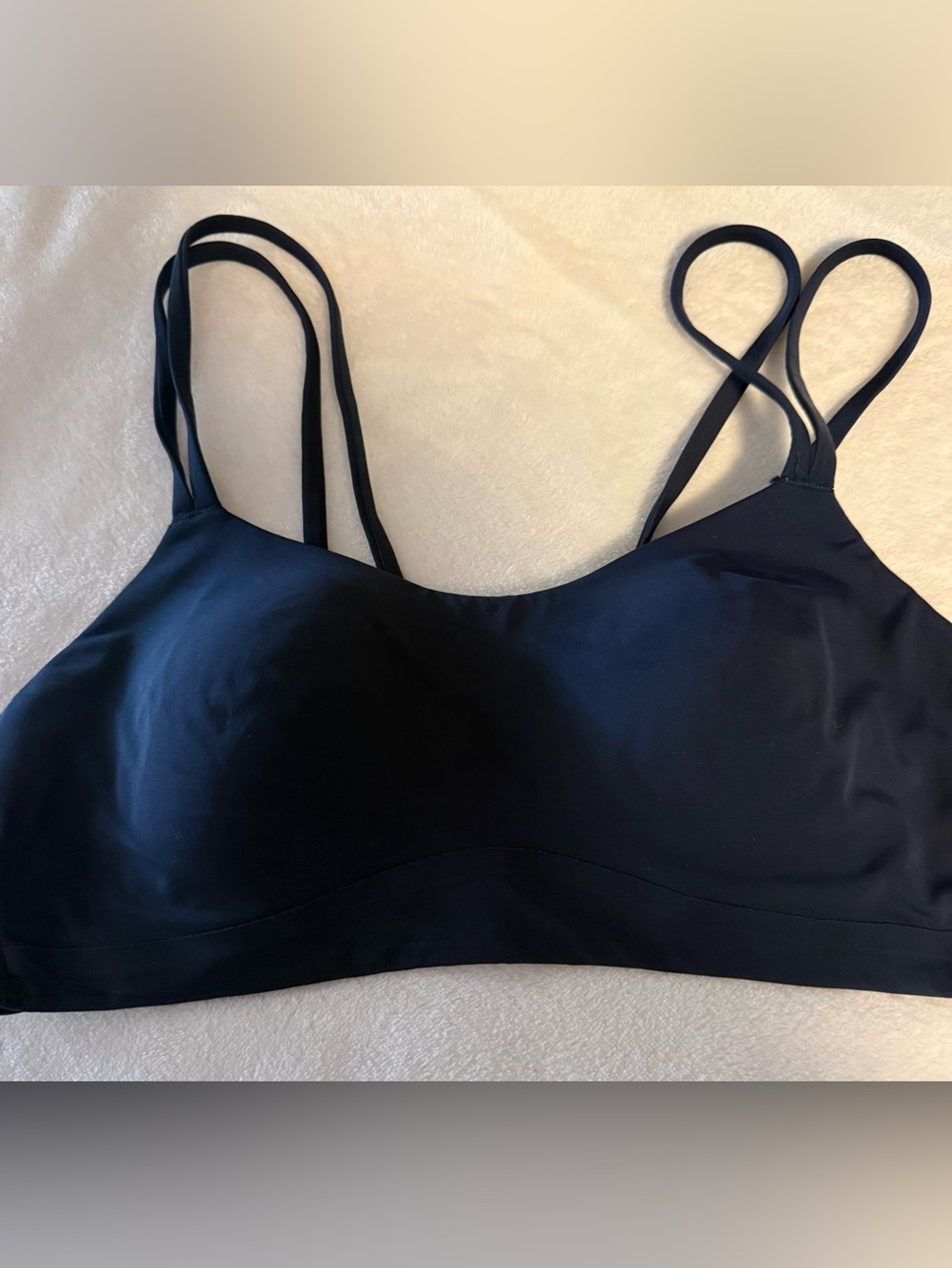 Like new! Lululemon Like a Cloud Jog Bra - light support B/C cup - Picture 7 of 9